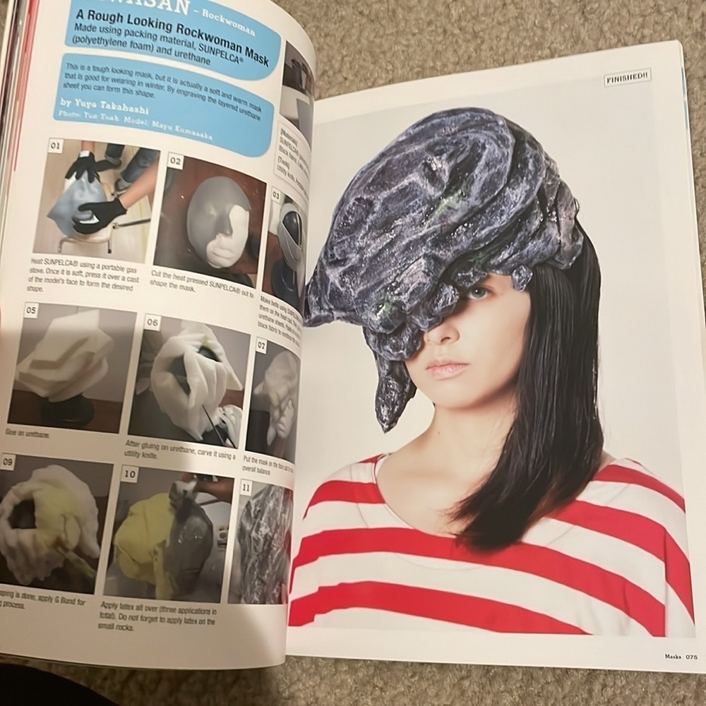 Tokyo SFX MAKEUP WORKSHOP BOOK​​​​​ - Picture 3 of 6
